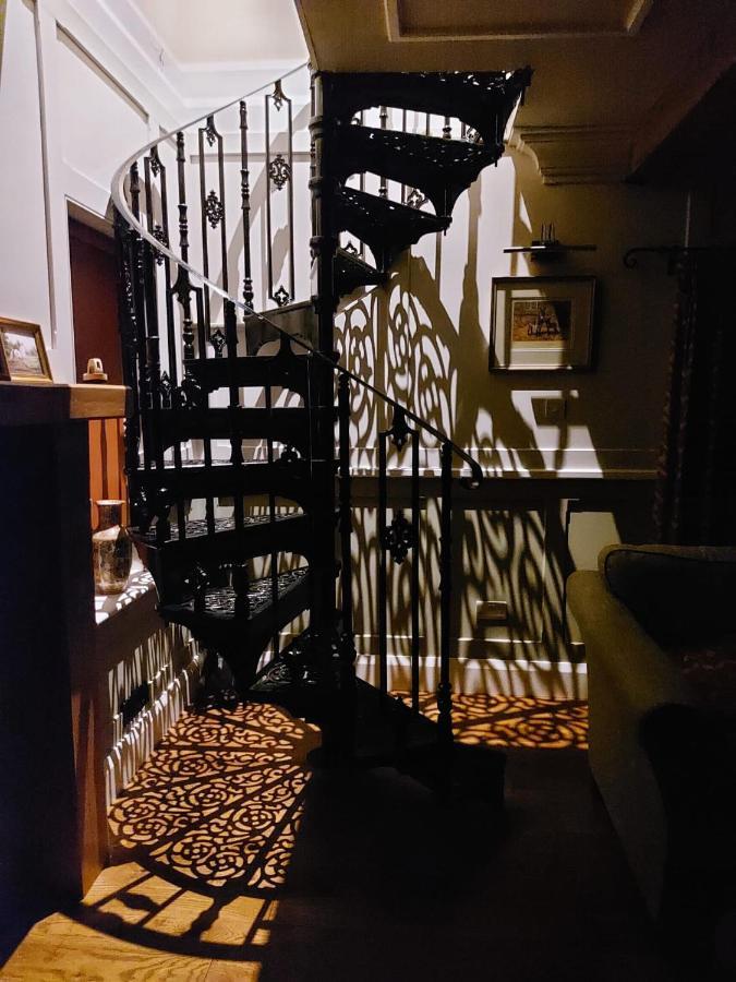 Bryn Goleu Bed & Breakfast Лландидно Экстерьер фото